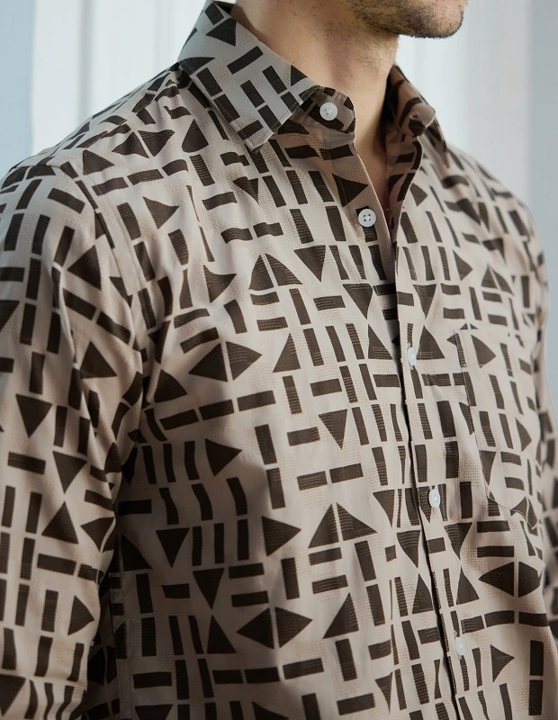 Asymmetric Jigsaw Printed Shirt